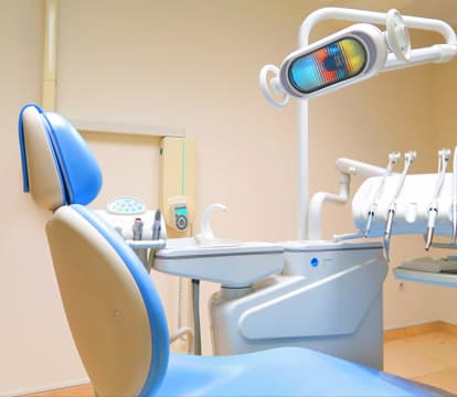 Equipo de dentistas multidisciplinar