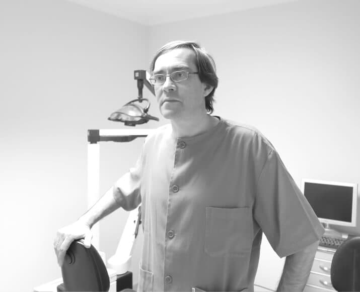 Equipo de odontólogos multidisciplinar